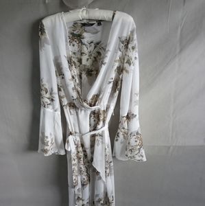 Elegant Long White & Olive Green Blouse